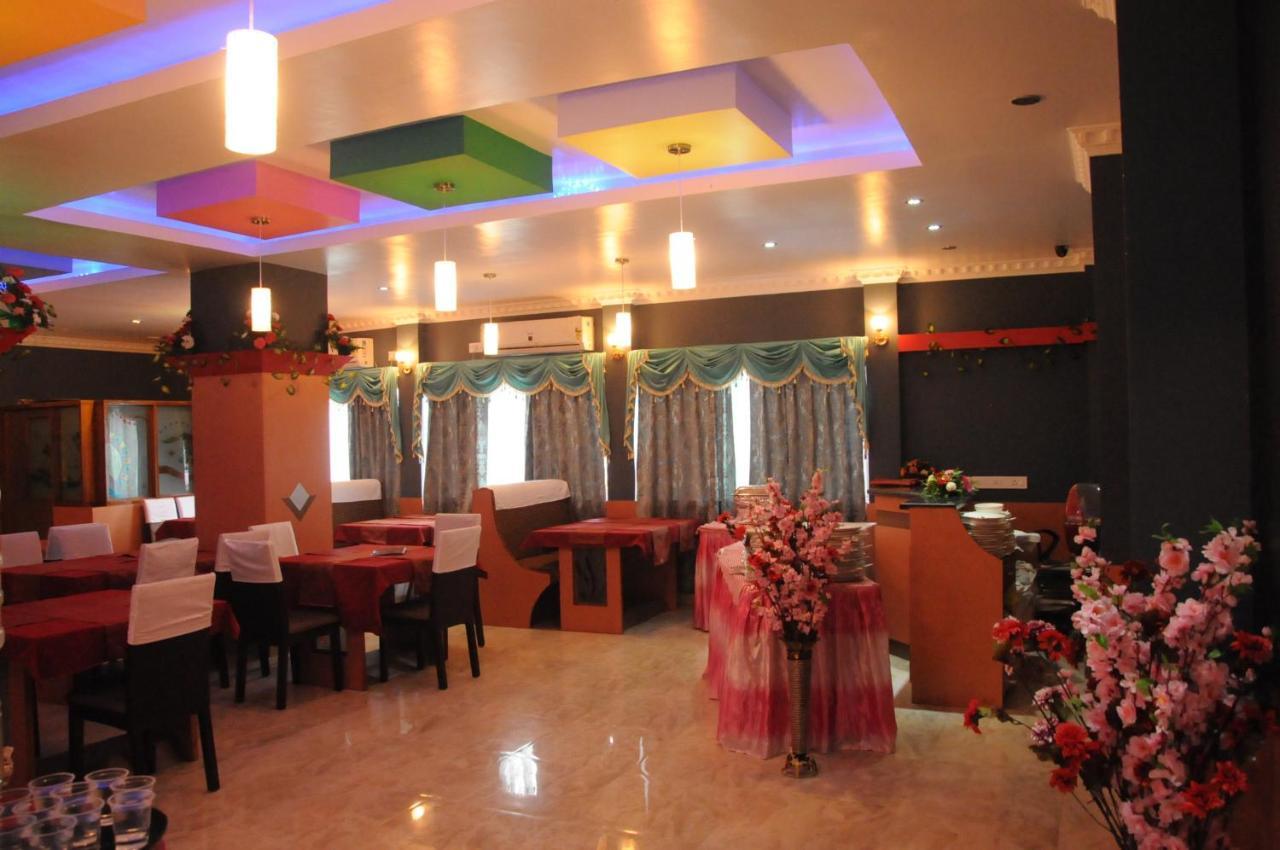Hotel Barbareek Shillong Esterno foto