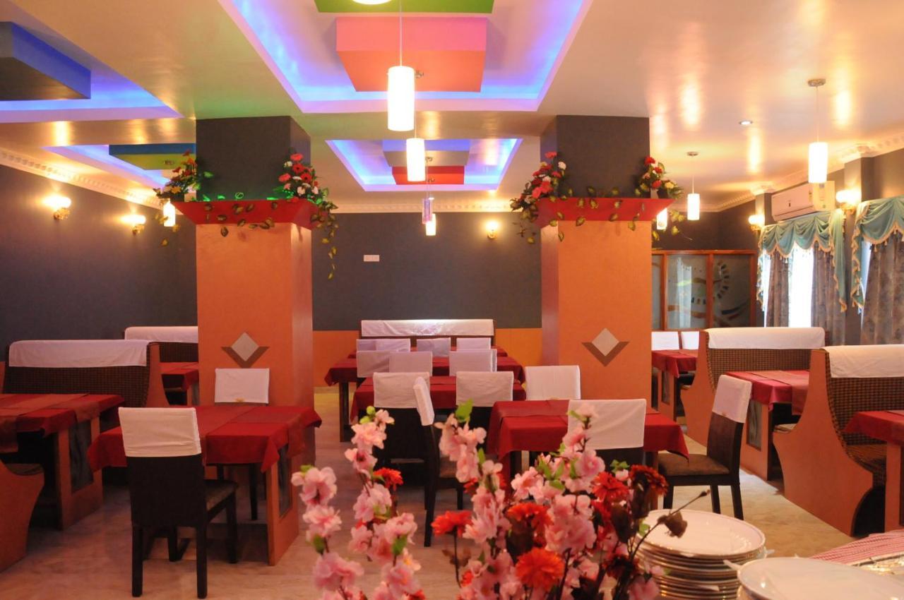 Hotel Barbareek Shillong Esterno foto