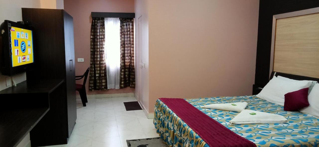 Hotel Barbareek Shillong Esterno foto