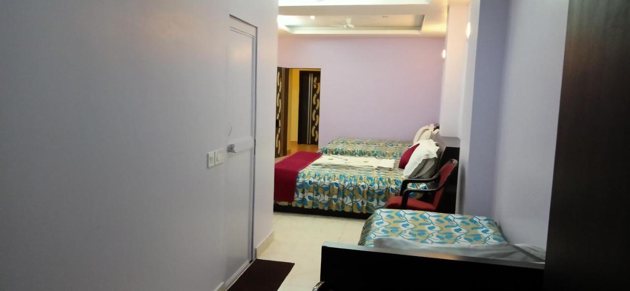 Hotel Barbareek Shillong Esterno foto