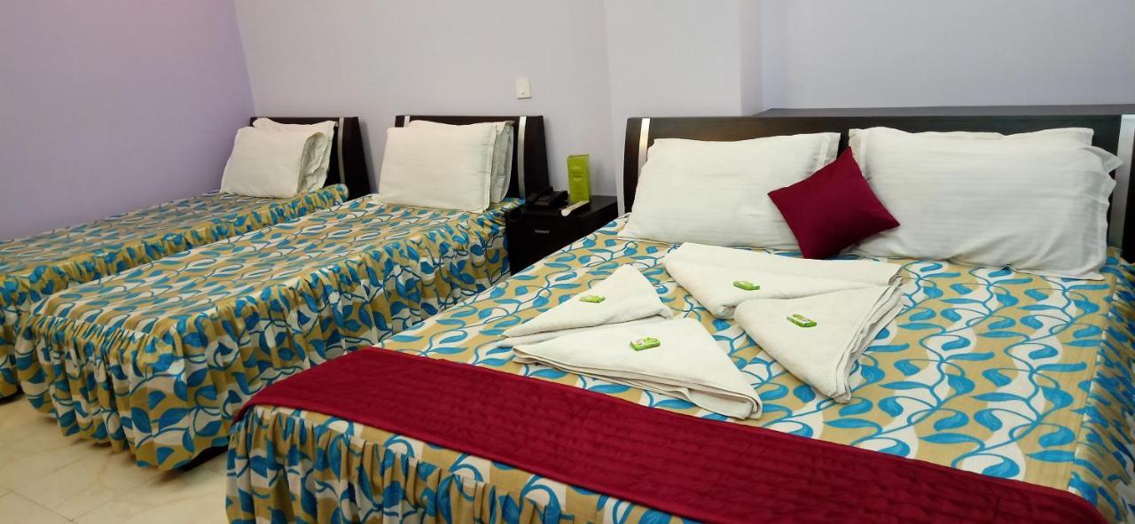 Hotel Barbareek Shillong Esterno foto